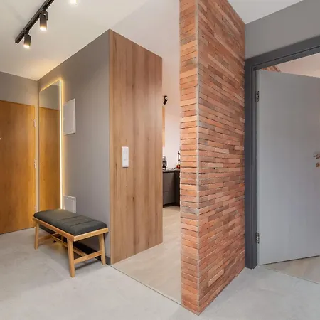 Elegant & Bright Zablocie By Renters Prestige 아파트 *