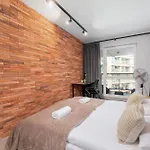 Elegant & Bright Zablocie By Renters Prestige