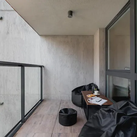 Elegant & Bright Zablocie By Renters Prestige